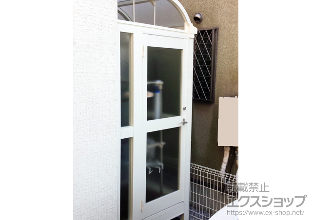 東京都稲城市のLIXIL リクシル（トステム）のテラス囲い・サンルーム ほせるんですII R型 床納まり(ランマなし) 積雪~20cm対応 施工例