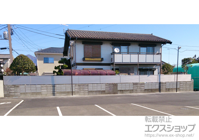 神奈川県秦野市ののフェンス・柵 レスティナフェンス5型 ルーバータイプ 自由柱施工 施工例