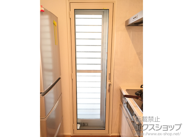 愛知県大府市のの二重窓（内窓） インプラス(ダストバリア)テラスドア(右吊元) 施工例