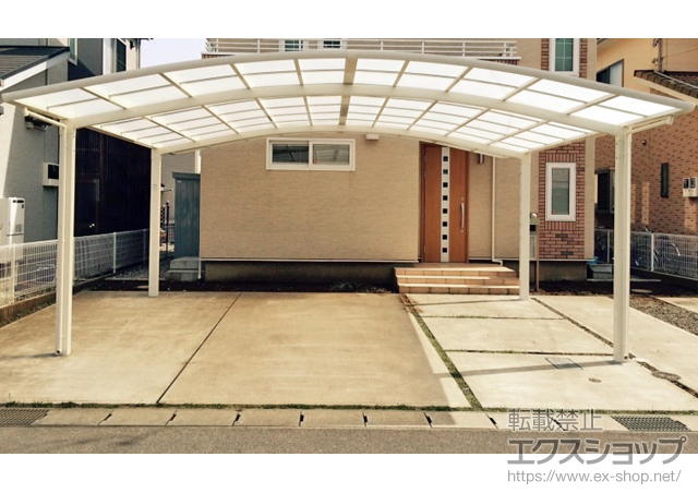 千葉県成田市のLIXIL リクシル（トステム）のカーポート カーブポートシグマIII ワイド 積雪〜20cm対応 施工例