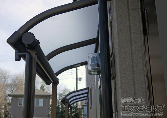 栃木県宇都宮市ののテラス屋根 プレシオステラス R型 テラスタイプ 単体 積雪〜20cm対応 施工例