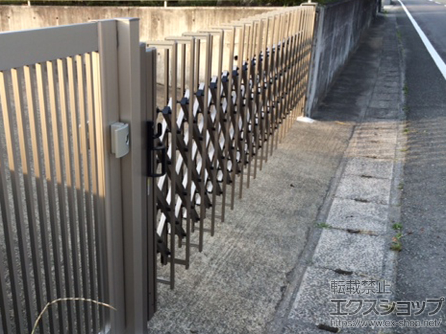 大分県豊後大野市のの門扉 トリップゲート SC型 先頭キャスター 片開き 49Ｓ 施工例