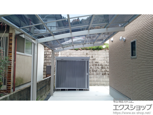 広島県広島市ののカーポート レイナポートグラン 縦連棟 積雪〜20cm対応 施工例