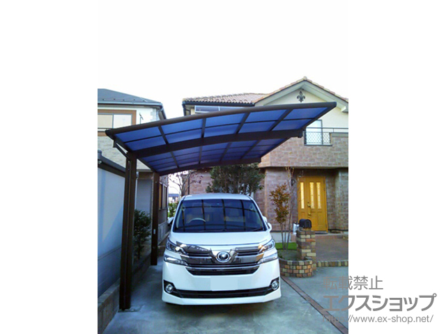 千葉県松戸市ののカーポート レイナポートグラン　積雪〜20cm対応＋着脱式サポート 標準・ハイルーフ兼用 2本入り×1セット 施工例