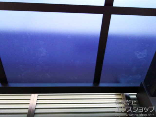 東京都板橋区ののカーポート レイナポートグラン 積雪〜20cm対応＋水平式物干し(カーポート柱用) 標準 2本入り×1セット＋斜め切詰用前枠 L=5,800 施工例