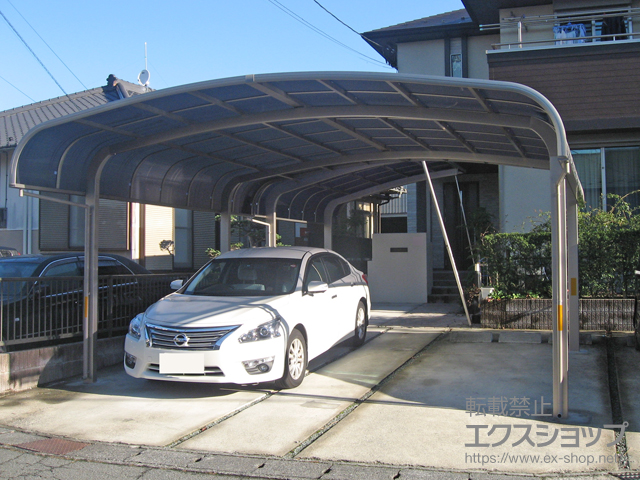 静岡県御殿場市のLIXIL リクシル（トステム）のカーポート テールポートシグマIII ワイド 積雪〜20cm対応 施工例