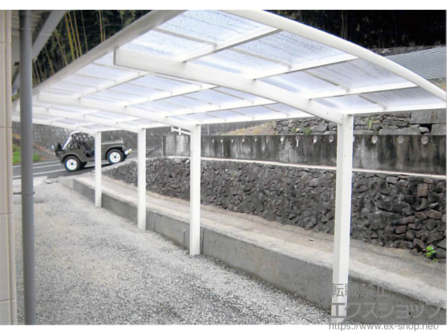 徳島県三好郡東みよし町ののカーポート レイナポートグラン 縦連棟　積雪〜20cm対応 施工例