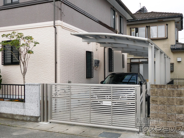 栃木県大田原市ののカーポート レイナポートグラン50 縦連棟 積雪50cm対応 施工例