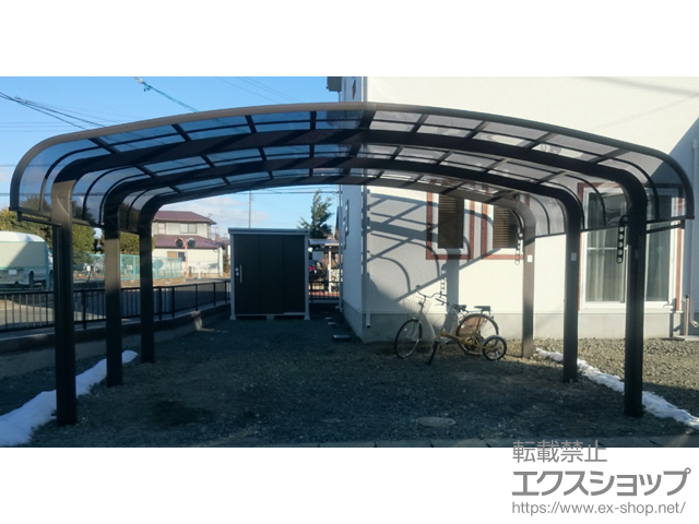 岩手県盛岡市のLIXIL リクシル（トステム）のカーポート テールポートシグマIII 1500 ワイド 積雪〜50cm対応＋収納式物干し 標準 2本入り×1セット 施工例