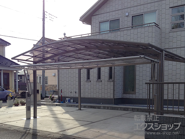 栃木県鹿沼市ののカーポート ネスカR (ラウンドスタイル) ワイド 積雪〜20cm対応 施工例