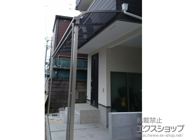 東京都大田区ののテラス屋根 スピーネ R型 テラスタイプ 単体 積雪〜20cm対応 施工例