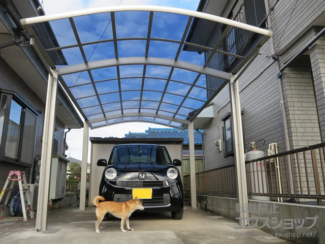 埼玉県大里郡寄居町のYKKAPのカーポート レイナワンポートグラン　積雪～20cm対応 施工例