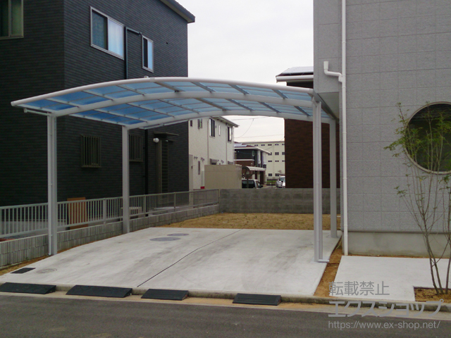 香川県高松市ののカーポート ネスカR (ラウンドスタイル) ワイド 積雪〜20cm対応 施工例