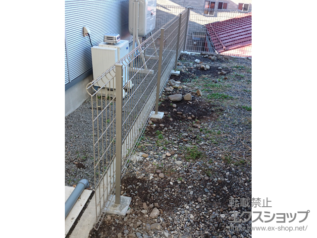 長野県茅野市ののフェンス・柵 ハイグリッドフェンスUF8型 フリーポールタイプ 施工例