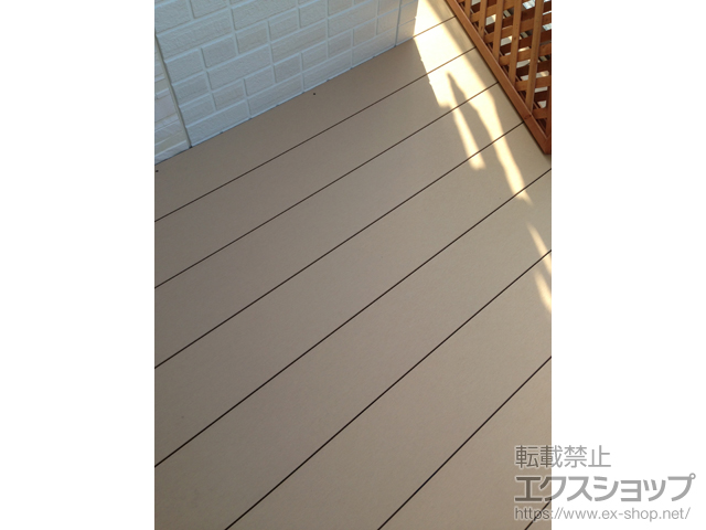 兵庫県明石市ののウッドデッキ リウッドデッキ200 施工例