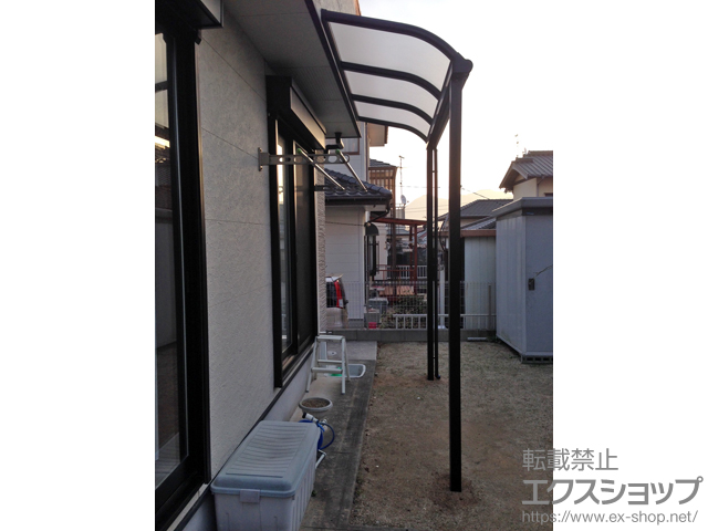 福岡県北九州市ののテラス屋根 プレシオステラス R型 テラスタイプ 単体 積雪〜20cm対応 施工例