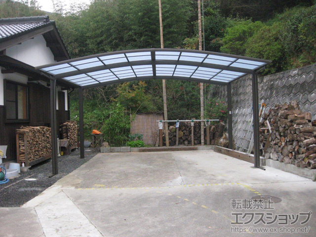 佐賀県唐津市ののカーポート ネスカR (ラウンドスタイル) ワイド 積雪〜20cm対応 施工例