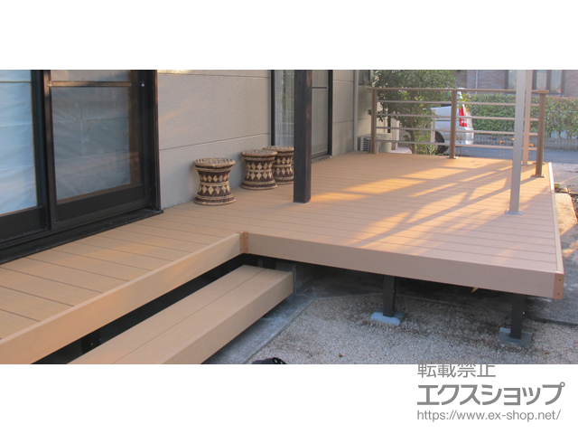 大分県中津市ののウッドデッキ 樹ら楽ステージ 施工例