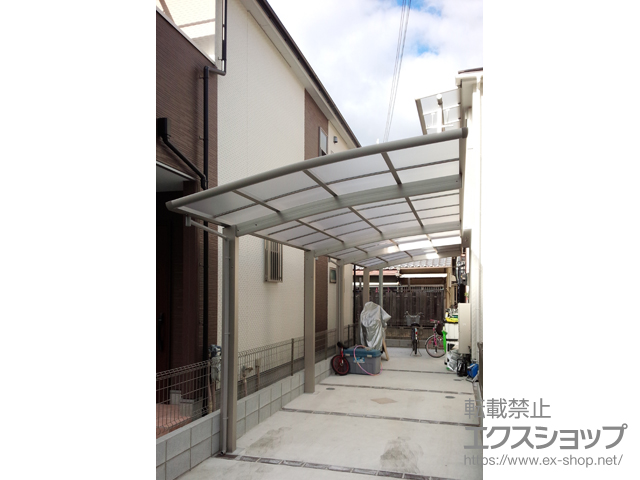 大阪府豊中市ののカーポート レイナポートグラン 縦連棟　積雪〜20cm対応 施工例