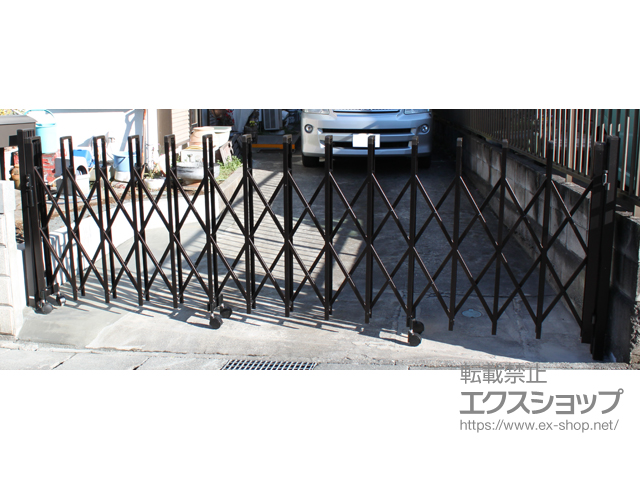 山梨県南都留郡西桂町ののカーゲート トリップゲート RB型 ノンレール 片開き 41S 施工例