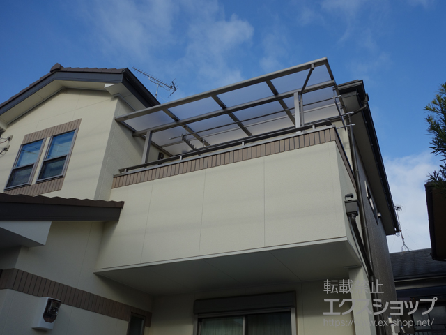 京都府向日市ののバルコニー・ベランダ屋根 スピーネ F型 屋根タイプ 単体 積雪〜20cm対応 施工例