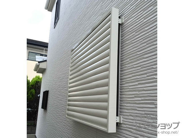 愛知県長久手市のの二重窓（内窓）、面格子・窓格子、窓シャッター 目隠し可動ルーバー 引違い窓用 施工例