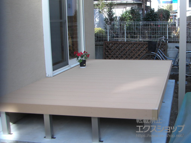 東京都立川市ののウッドデッキ リウッドデッキ 200 施工例