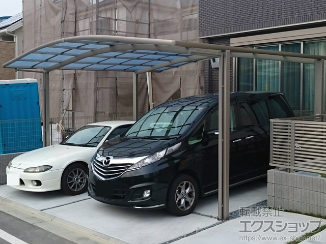 京都府木津川市ののカーポート ネスカR (ラウンドスタイル) ワイド 積雪〜20cm対応 施工例