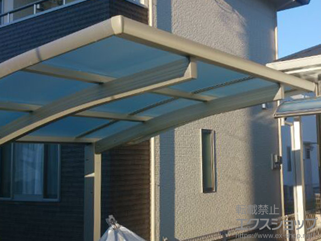 茨城県筑西市ののサイクルポート・駐輪場 レイナポートグランミニ 積雪〜20cm対応 施工例