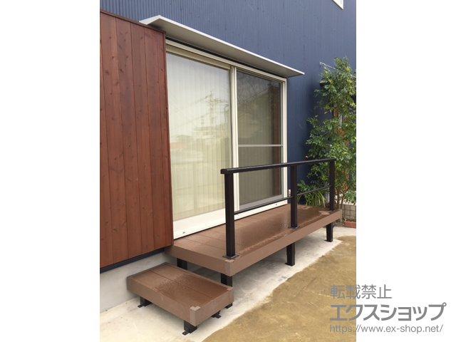 鹿児島県鹿児島市ののウッドデッキ マージウッドデッキ＋独立式リウッドステップ2型＋シンプルモダンデッキフェンス8型 施工例
