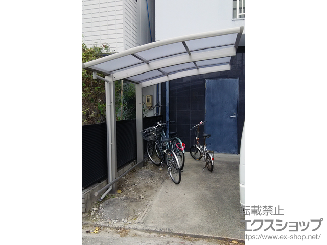 愛知県名古屋市ののサイクルポート・駐輪場 プレシオスポート ミニ 積雪〜20cm対応＋ 車止めバー 施工例