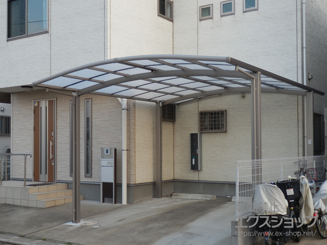 千葉県千葉市ののカーポート ネスカR (ラウンドスタイル) ワイド 積雪〜20cm対応 施工例