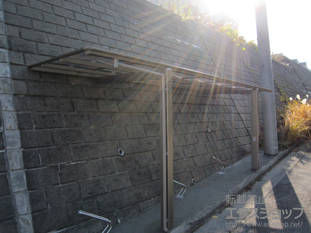 神奈川県横浜市ののサイクルポート・駐輪場 ネスカFミニ (フラットスタイル) 積雪〜20cm対応 施工例