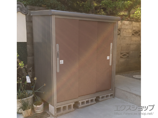 香川県高松市のの物置・屋外倉庫 エスモ 一般型(ESD-1307EGL-MR) 施工例