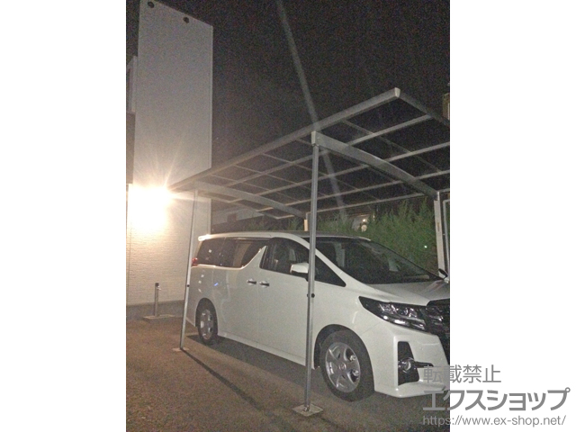 福島県南相馬市ののカーポート プレシオスポート 積雪〜20cm対応＋着脱式補助柱 標準・ハイルーフ兼用 2本入り×1セット 施工例