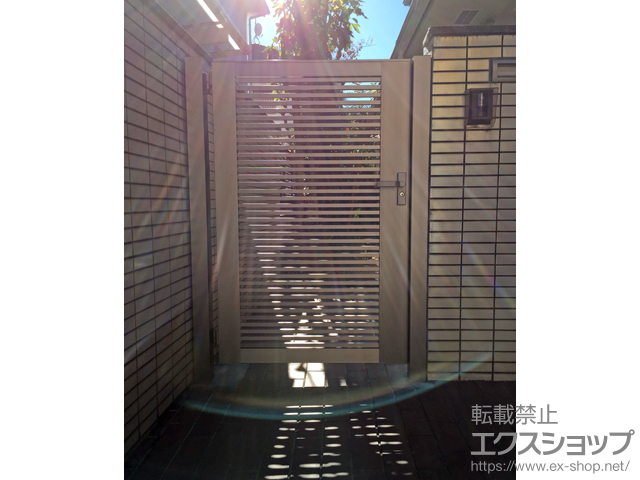 東京都調布市のの門扉 ライシス門扉 1型 細横桟 片開き 柱使用 施工例