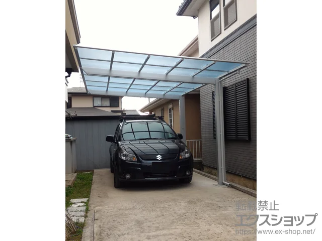 愛知県高浜市のValue Selectのカーポート ソリッドポート 積雪〜20cm対応 施工例