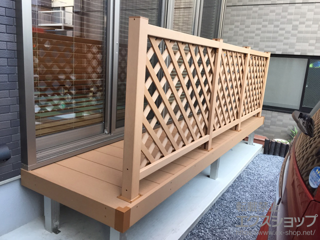 東京都足立区ののウッドデッキ マージウッドデッキ＋ラティスデッキフェンス 施工例