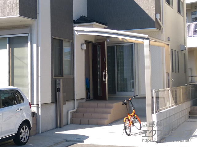 東京都昭島市ののサイクルポート・駐輪場 ネスカRミニ (ラウンドスタイル) 積雪〜20cm対応＋着脱式サポート(2本入り) 施工例