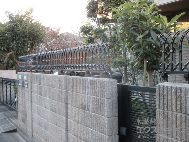 東京都杉並区ののフェンス・柵 ピリカ2型 フリーポール 施工例