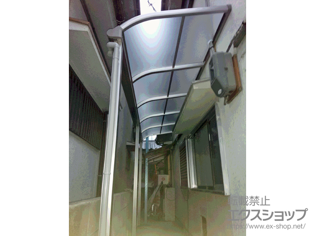 和歌山県海南市ののカーポート プレシオステラス R型 テラスタイプ 連棟　積雪〜20cm対応 施工例