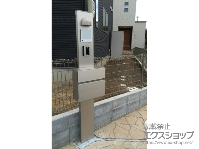 茨城県龍ケ崎市のykkap機能門柱 ポスト施工例 シンプルモダン機能門柱1型 独立仕様 1