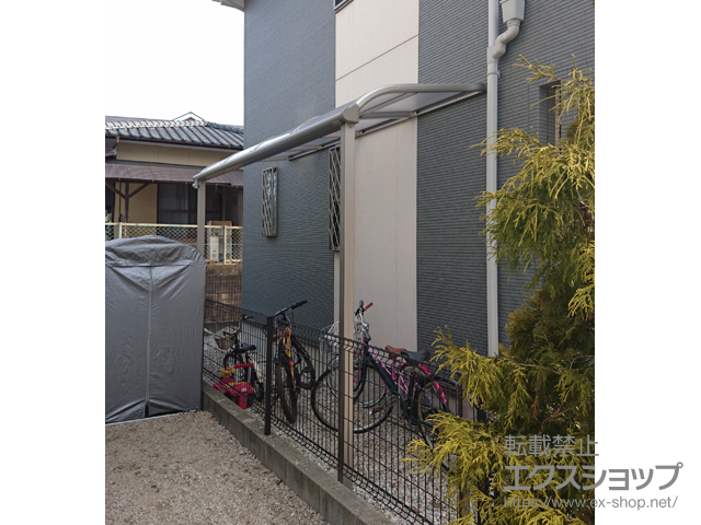 福岡県糟屋郡粕屋町ののカーポート プレシオステラス R型 テラスタイプ 単体 積雪〜20cm対応 施工例