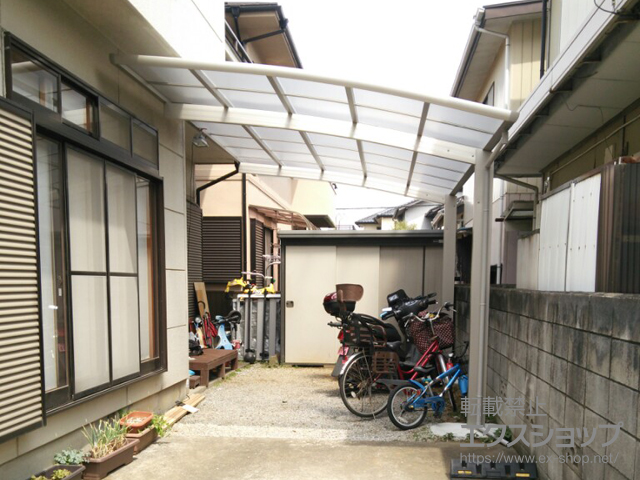 埼玉県川越市ののカーポート レイナポートグラン 積雪〜20cm対応 施工例