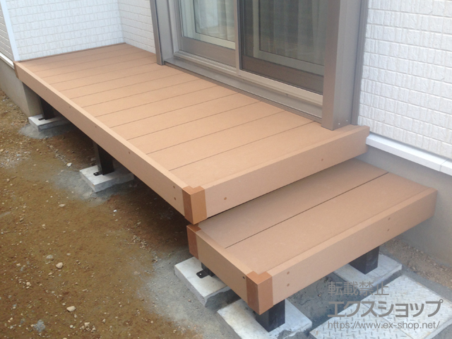 神奈川県川崎市ののウッドデッキ マージウッドデッキ＋独立式リウッドステップ2型 施工例