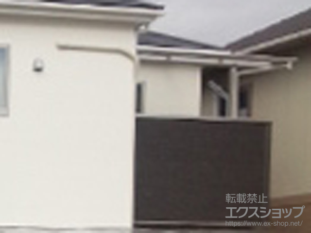 奈良県橿原市ののバルコニー・ベランダ屋根 プレシオステラス F型 屋根タイプ 単体 積雪〜20cm対応＋吊り下げ式物干し 標準 2本入り×1セット 施工例