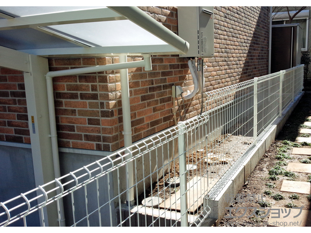 神奈川県横浜市ののフェンス・柵 ハイグリッドフェンスUF8型 フリーポールタイプ 施工例
