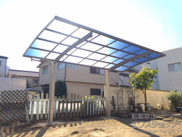 東京都足立区ののカーポート レイナポートグラン　積雪〜20cm対応＋着脱式サポート 標準・ハイルーフ兼用 2本入り×1セット 施工例