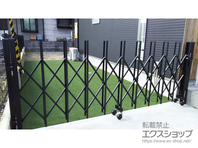 兵庫県三木市ののカーゲート トリップゲート RA型 ノンレール 片開き 30S 施工例