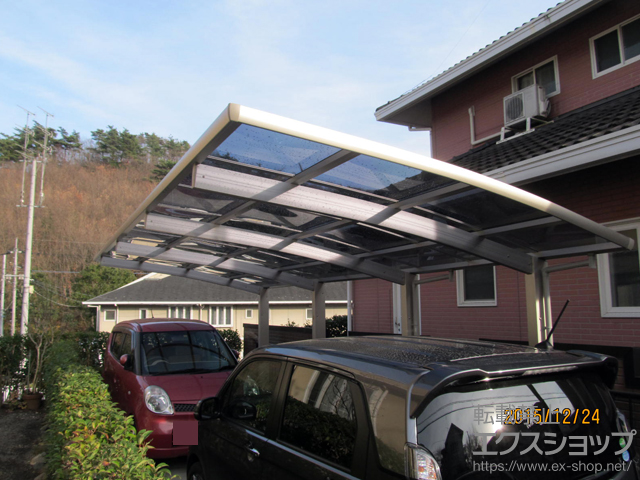 群馬県桐生市ののカーポート レイナポートグランZ 延長　積雪〜20cm対応 施工例